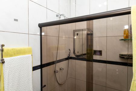 Casa à venda com 263m², 4 quartos e 8 vagasBanheiro 1 - Suíte