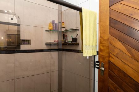 Casa à venda com 263m², 4 quartos e 8 vagasBanheiro 1 - Suíte