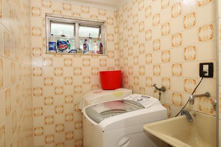 Casa à venda com 263m², 4 quartos e 8 vagasÁrea de Serviço