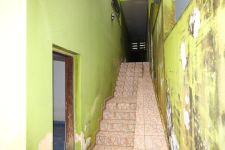 Casa à venda com 263m², 4 quartos e 8 vagasCorredor 2