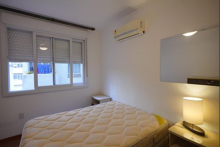 Quarto de apartamento à venda com 1 quarto, 50m² em Centro Histórico, Porto Alegre
