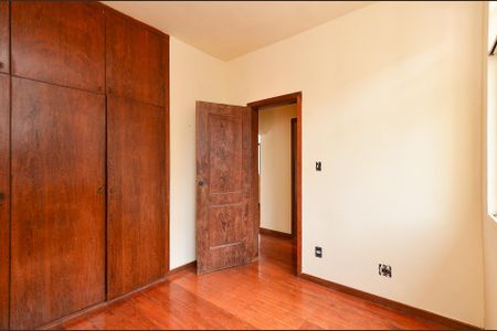 Apartamento para alugar com 94m², 3 quartos e 2 vagas Apartamento para alugar com 94m², 3 quartos e 2 vagasQuarto 3