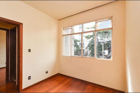 Apartamento para alugar com 94m², 3 quartos e 2 vagas Apartamento para alugar com 94m², 3 quartos e 2 vagasQuarto 3