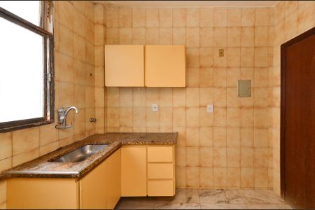 Apartamento para alugar com 94m², 3 quartos e 2 vagas Apartamento para alugar com 94m², 3 quartos e 2 vagasCozinha