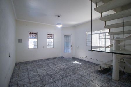 Casa para alugar com 4 quartos, 178m² em Jardim Santa Lucia, Sorocaba