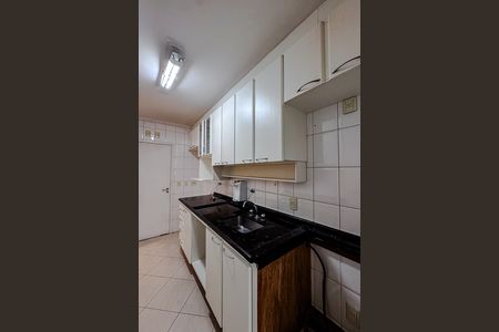 Apartamento para alugar com 94m², 2 quartos e 2 vagas Apartamento para alugar com 94m², 2 quartos e 2 vagasCozinha