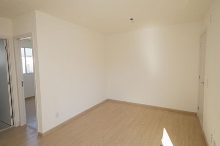 Sala de apartamento para alugar com 2 quartos, 55m² em Campo Grande, Rio de Janeiro