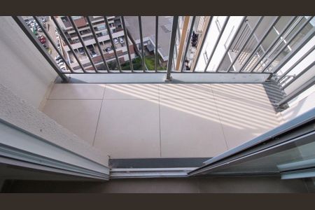 Apartamento para alugar com 40m², 2 quartos e 1 vaga Apartamento para alugar com 40m², 2 quartos e 1 vagaVaranda