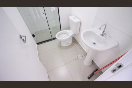 Apartamento para alugar com 40m², 2 quartos e 1 vaga Apartamento para alugar com 40m², 2 quartos e 1 vagaBanheiro