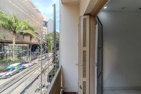 Studio à venda com 39m², 1 quarto e sem vaga Studio à venda com 39m², 1 quarto e sem vagaVaranda