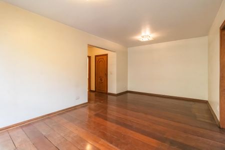 Apartamento à venda com 130m², 3 quartos e 2 vagasSala