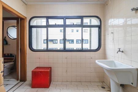 Apartamento à venda com 130m², 3 quartos e 2 vagasÁrea de Serviço