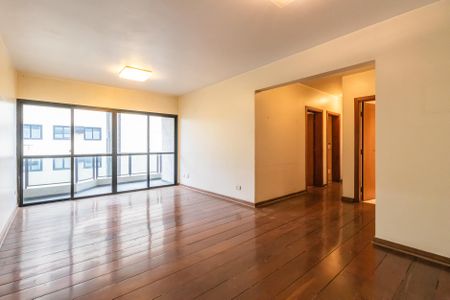Apartamento à venda com 130m², 3 quartos e 2 vagasSala