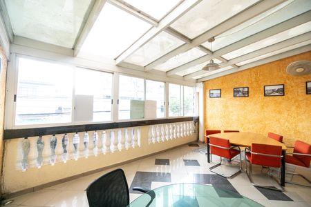 Casa para alugar com 280m², 4 quartos e 2 vagas Casa para alugar com 280m², 4 quartos e 2 vagasTerraço
