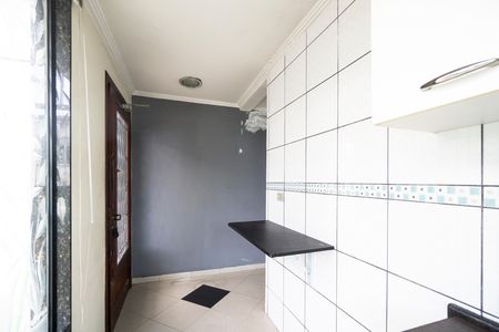 Casa para alugar com 280m², 4 quartos e 2 vagas Casa para alugar com 280m², 4 quartos e 2 vagasCozinha 02