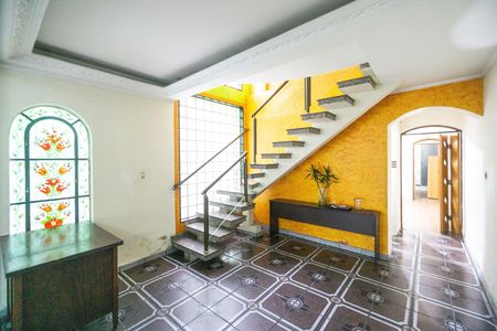 Casa para alugar com 280m², 4 quartos e 2 vagas Casa para alugar com 280m², 4 quartos e 2 vagasSala de jantar