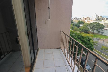 Apartamento à venda com 75m², 1 quarto e sem vaga Apartamento à venda com 75m², 1 quarto e sem vagaSacada 2