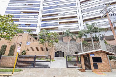 Apartamento para alugar com 180m², 4 quartos e 2 vagas Apartamento para alugar com 180m², 4 quartos e 2 vagasFachada