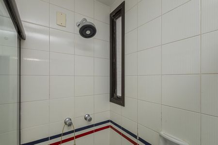 Apartamento para alugar com 180m², 4 quartos e 2 vagas Apartamento para alugar com 180m², 4 quartos e 2 vagasBanheiro