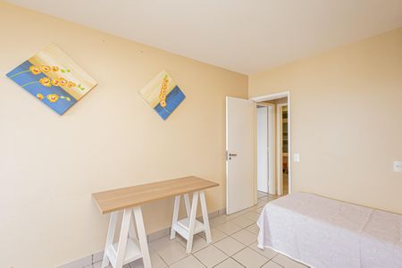 Apartamento para alugar com 180m², 4 quartos e 2 vagas Apartamento para alugar com 180m², 4 quartos e 2 vagasQuarto