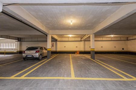 Apartamento para alugar com 180m², 4 quartos e 2 vagas Apartamento para alugar com 180m², 4 quartos e 2 vagasÁrea externa