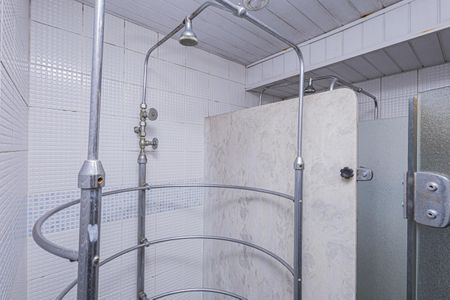 Apartamento para alugar com 180m², 4 quartos e 2 vagas Apartamento para alugar com 180m², 4 quartos e 2 vagasBanheiro