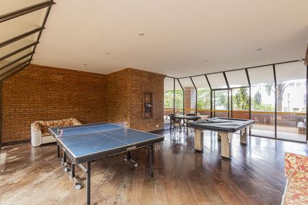 Apartamento para alugar com 180m², 4 quartos e 2 vagas Apartamento para alugar com 180m², 4 quartos e 2 vagasÁrea externa