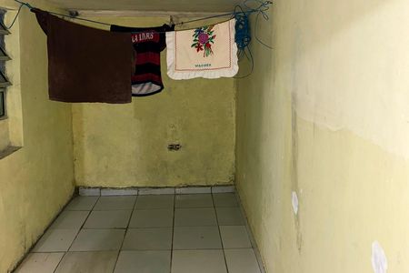 Casa à venda com 230m², 2 quartos e 2 vagas Casa à venda com 230m², 2 quartos e 2 vagasÁrea de Serviço
