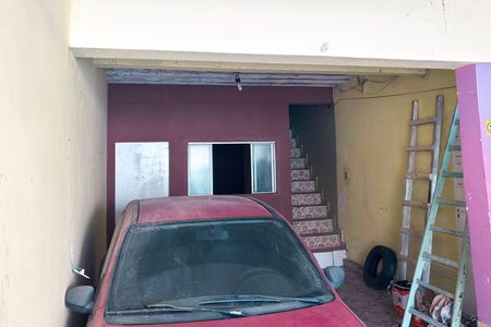 Casa à venda com 230m², 2 quartos e 2 vagas Casa à venda com 230m², 2 quartos e 2 vagasgaragem