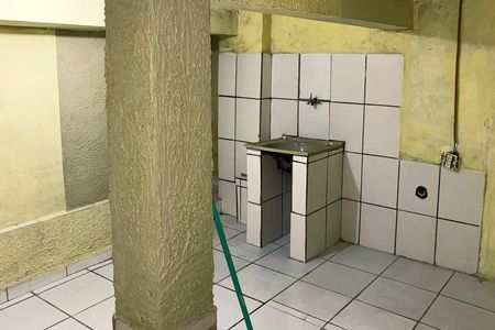 Casa à venda com 230m², 2 quartos e 2 vagas Casa à venda com 230m², 2 quartos e 2 vagasÁrea de Serviço