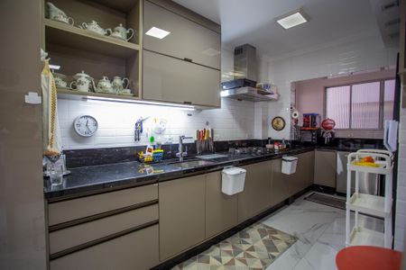Apartamento para alugar com 108m², 3 quartos e 1 vaga