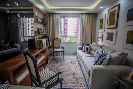 Apartamento para alugar com 108m², 3 quartos e 1 vaga
