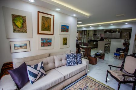 Apartamento para alugar com 108m², 3 quartos e 1 vaga