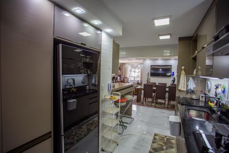 Apartamento para alugar com 108m², 3 quartos e 1 vaga
