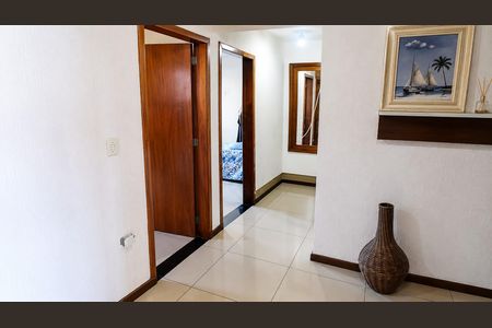 Casa para alugar com 240m², 3 quartos e 5 vagas