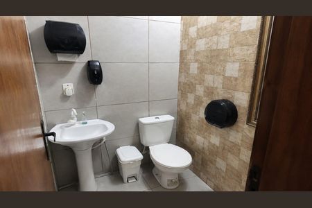 Casa para alugar com 240m², 3 quartos e 5 vagas