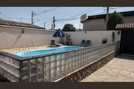Casa para alugar com 240m², 3 quartos e 5 vagas