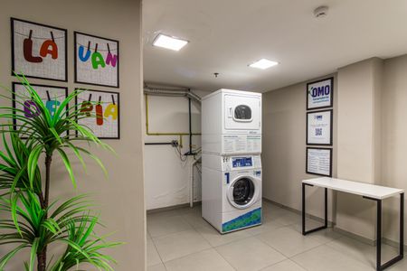 Apartamento para alugar com 33m², 1 quarto e sem vaga Apartamento para alugar com 33m², 1 quarto e sem vagaLavanderia