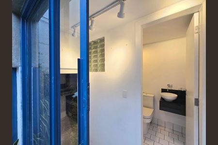 Casa de condomínio à venda com 160m², 2 quartos e 1 vaga Casa de condomínio à venda com 160m², 2 quartos e 1 vagaEdícula