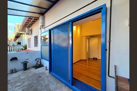 Casa de condomínio à venda com 160m², 2 quartos e 1 vaga Casa de condomínio à venda com 160m², 2 quartos e 1 vagaVaranda do Quarto 1