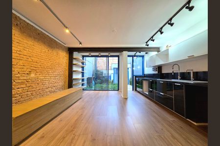 Cozinha de casa de condomínio à venda com 2 quartos, 160m² em Vila Nova Conceição, São Paulo