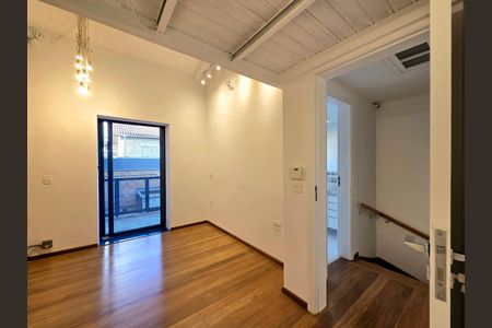 Casa de condomínio à venda com 160m², 2 quartos e 1 vaga Casa de condomínio à venda com 160m², 2 quartos e 1 vagaQuarto 1