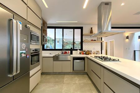 Casa de condomínio à venda com 1205m², 5 quartos e 4 vagas Casa de condomínio à venda com 1205m², 5 quartos e 4 vagasCozinha