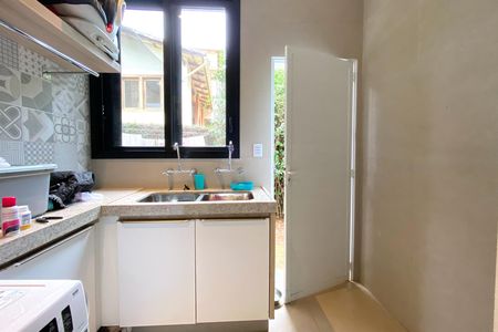 Área de Serviço de casa de condomínio à venda com 5 quartos, 1205m² em Bosque Residencial do Jambreiro, Nova Lima
