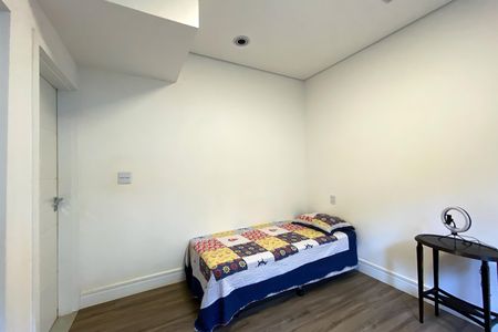 Casa de condomínio à venda com 1205m², 5 quartos e 4 vagas Casa de condomínio à venda com 1205m², 5 quartos e 4 vagasSuite 4