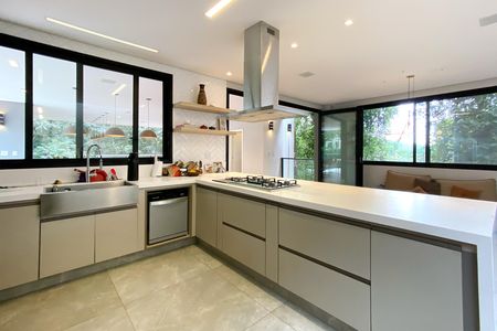 Casa de condomínio à venda com 1205m², 5 quartos e 4 vagas Casa de condomínio à venda com 1205m², 5 quartos e 4 vagasCozinha
