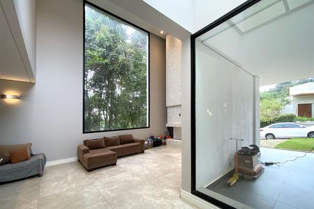 Casa de condomínio à venda com 1205m², 5 quartos e 4 vagas Casa de condomínio à venda com 1205m², 5 quartos e 4 vagasHall