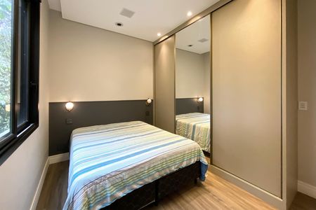 Casa de condomínio à venda com 1205m², 5 quartos e 4 vagas Casa de condomínio à venda com 1205m², 5 quartos e 4 vagasSuite 3