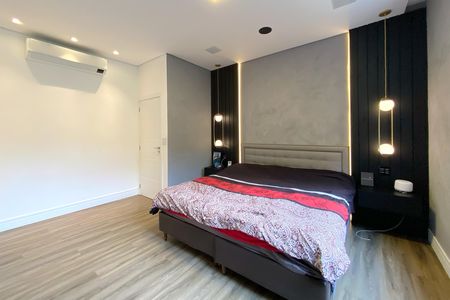 Casa de condomínio à venda com 1205m², 5 quartos e 4 vagas Casa de condomínio à venda com 1205m², 5 quartos e 4 vagasSuite 1