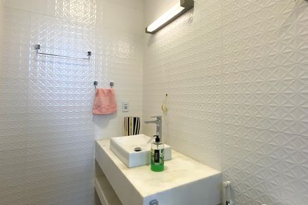 Casa de condomínio à venda com 1205m², 5 quartos e 4 vagas Casa de condomínio à venda com 1205m², 5 quartos e 4 vagasBanheiro da Suíte 3